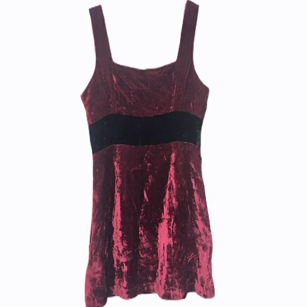 Bebe Vintage Red Velvet Dress Size 4